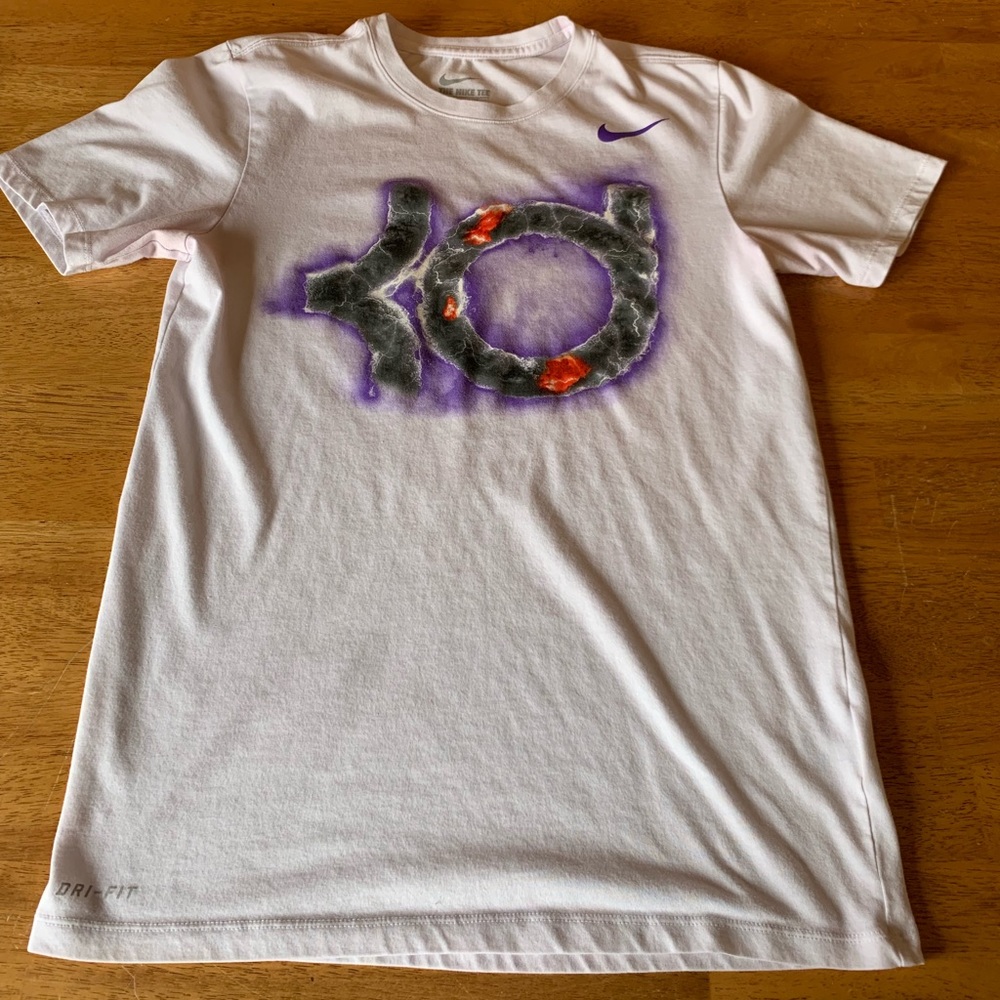 Nike Kevin Durant T-shirt Size S great condition